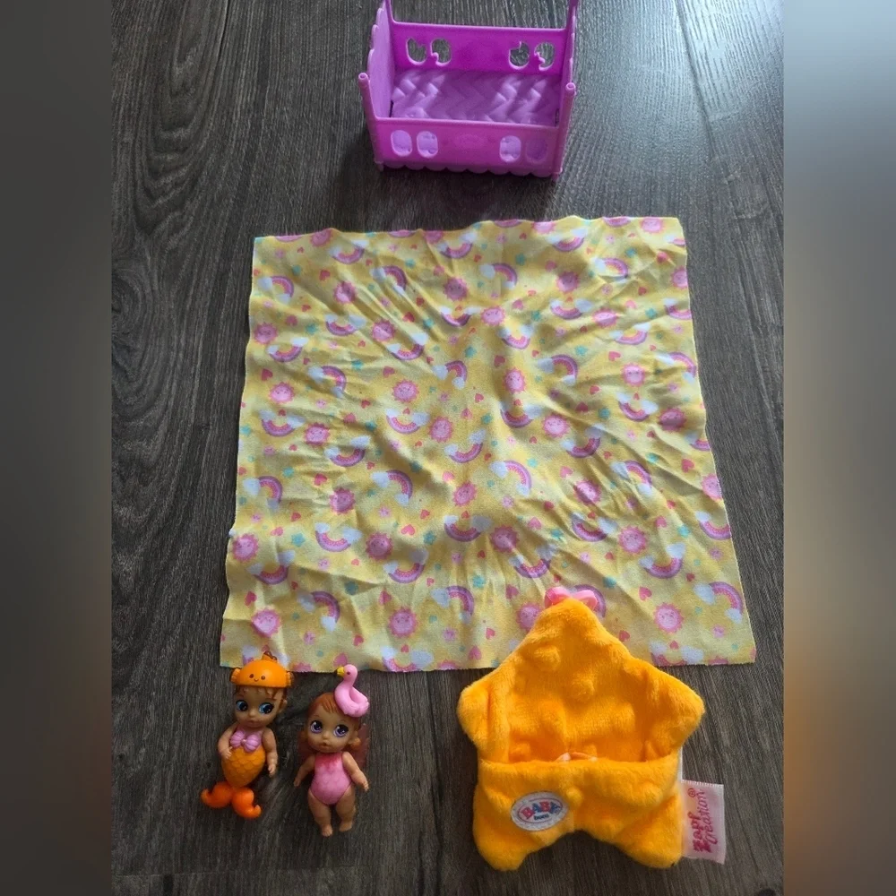 Baby Born Surprise mini babies playset bundle